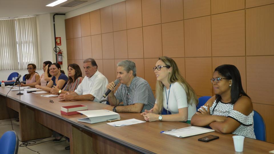 Cerimônia aconteceu na sala dos conselhos (Fotos: Milton Santos)